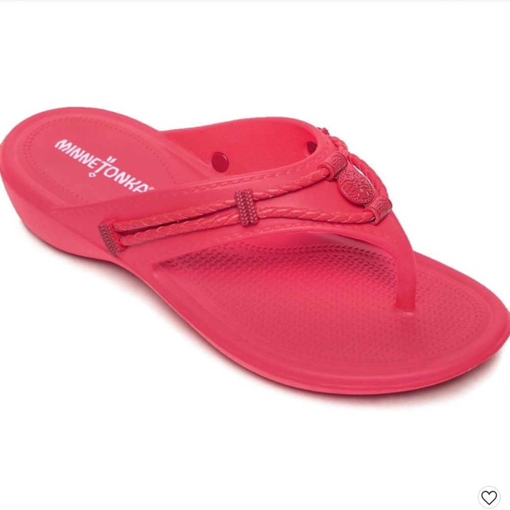 MINNETONKA sandals